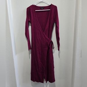 Guess long sleeved Burgundy Wrap midi sweater Dress size medium